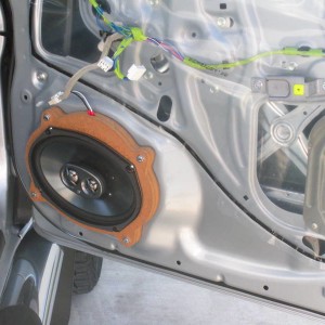 Kicker 6x9 front door