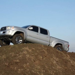 Tacoma_in_mud_8_