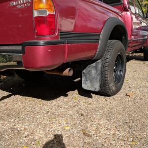Rear-mudflaps