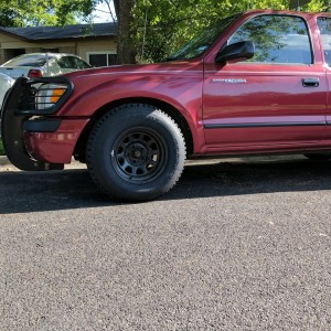 Stock-bigger-tires-02