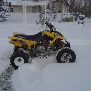 400ex tacking a break in the back yard