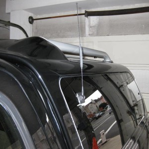 glassmount antenna for scanner