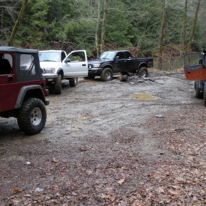 Trails Rd