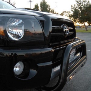Painted The  Stock PLastic Looking Grill.