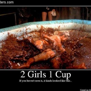 2_GIRLS_1_CUP