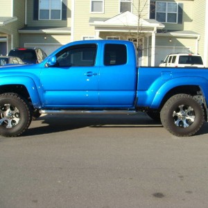 readylift 2.25" up front with TSB on rear