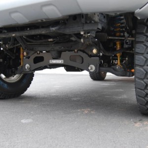 6'' Fabtech Cross Member