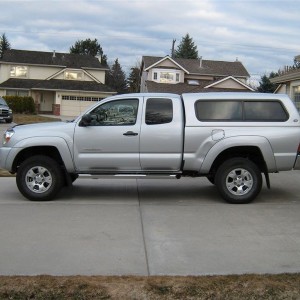 Daystar 2" Lift with Rear TSB and Nokian 265/70/16