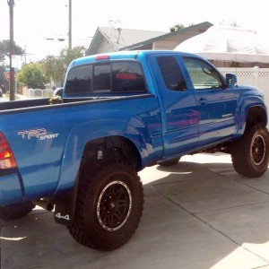 Speedway blue 6 inch lift