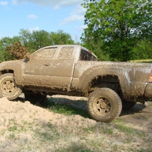 found a lil mud and a small hill