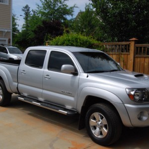 Formula One Pinnacle 35 front window tint