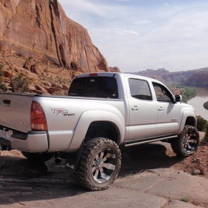 moab trip 09 rock crawling