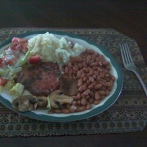 Todays dinner... Mashed potatoes... Salad...ham...beans and mushrooms... :)