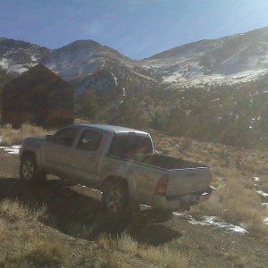 Inyo National Forest route 1N14 - old shack