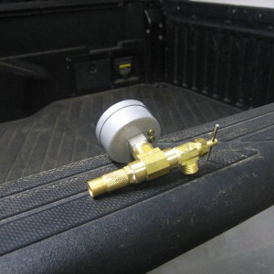 Tire deflator