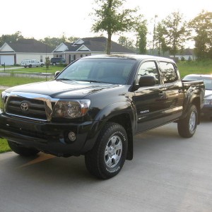 '09 Black 4x4 D-Cab TRD Off Road