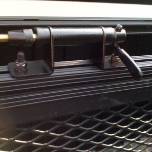 Mountain bike carrier mounted on cargo divider