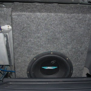 Image dynamics 10 behind seat