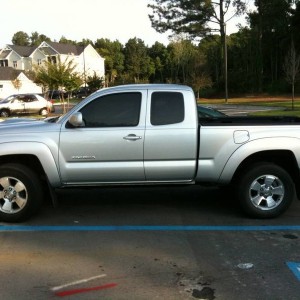 Silver 05 Tacoma