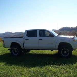 06 Tacoma