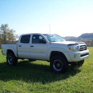 06 Tacoma