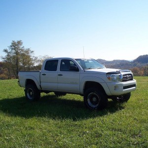 06 Tacoma