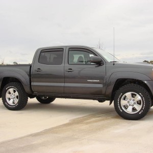 New Tires 265/70/17