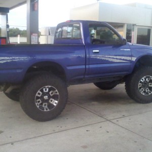 37x 12.50 17's...