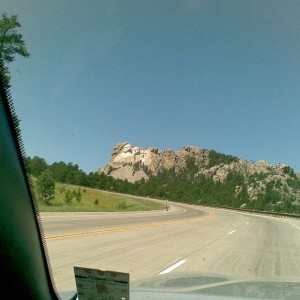 Mt_Rushmore_from_a_distance