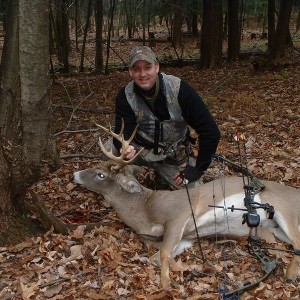 2009 Last Day Archery Buck