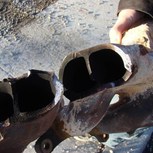 Exhaust Manifold cracked in half