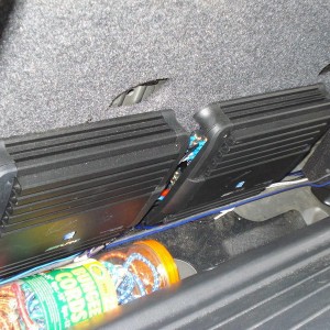 Alpine V-Power Amps