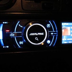 Alpine X305
