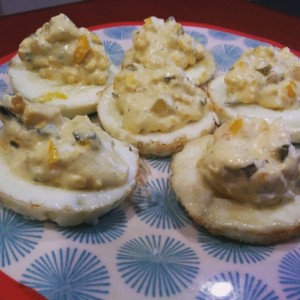 Deviled eggs hack