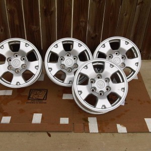 2009_OEM_Wheels_TRD_OffRoad