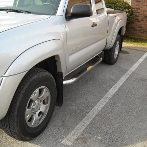 Front Side View of Nerf Bars and Truck