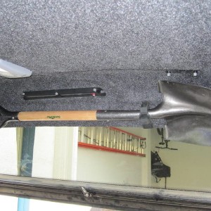 Shovel mount quick fist