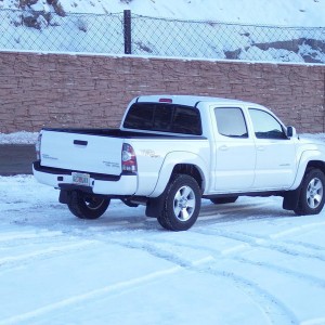 white dc sport 2010