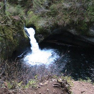 Punch Bowl Waterfall