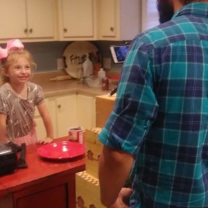 Little behind the scenes shot from this Wednesday's video with a new host