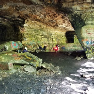 Dorset Caves, VT