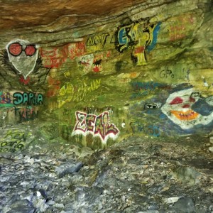 Dorset Caves, VT