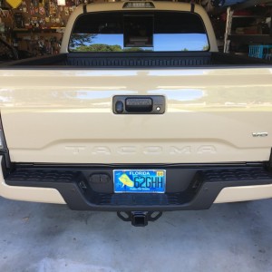 2018 Toyota Tacoma Limited 3