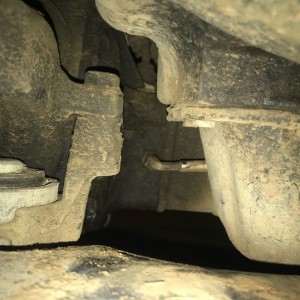 Front diff air connection...