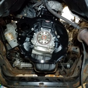 New backing plate, RMS, and pilot bearing in. Original seal wasn't leaking but having 160k and already being in here, made sense to replace it. My luc