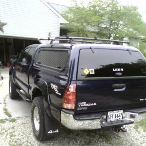 05 3" 33's Leer Camper