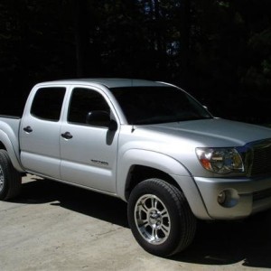05 DC TRD OR V6 MANUAL