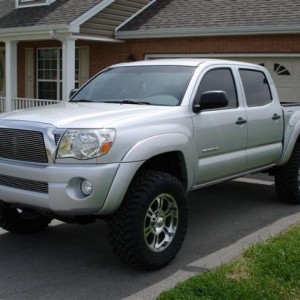 05 DC TRD OR V6 MANUAL