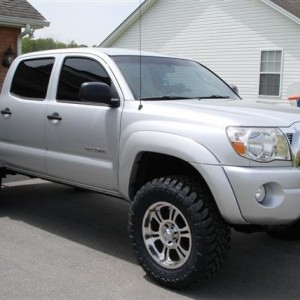 05 DC TRD OR V6 MANUAL