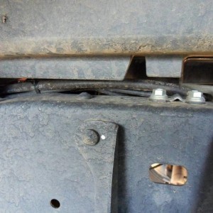 06 lifted tacoma diff breather mod